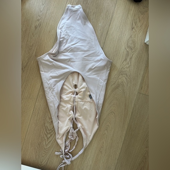 Aerie Light Pink One Piece Swimsuit - Picture 2 of 3